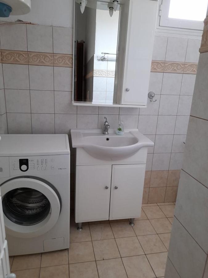 Apartment With Two Bedrooms In City Centre In Drama Greece エクステリア 写真